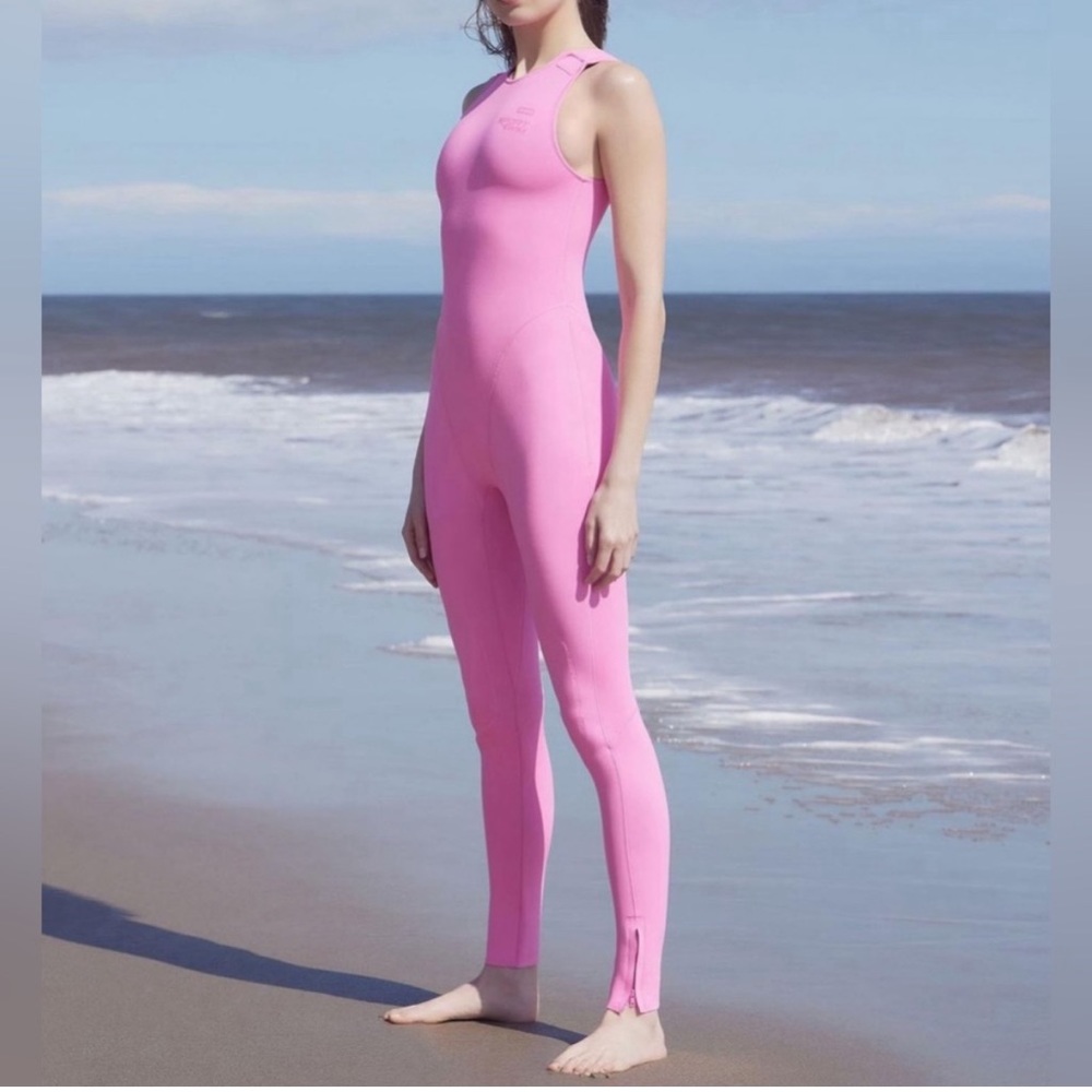 Sw10. skims sport swim full length wetsuit rash guard in taffy pink nwt XXS / xl